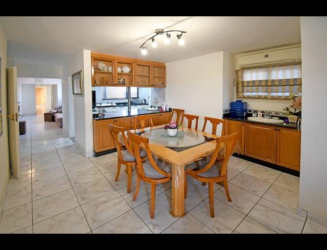 4 BEDROOM APARTMENT FOR SALE IN FORDSBURG